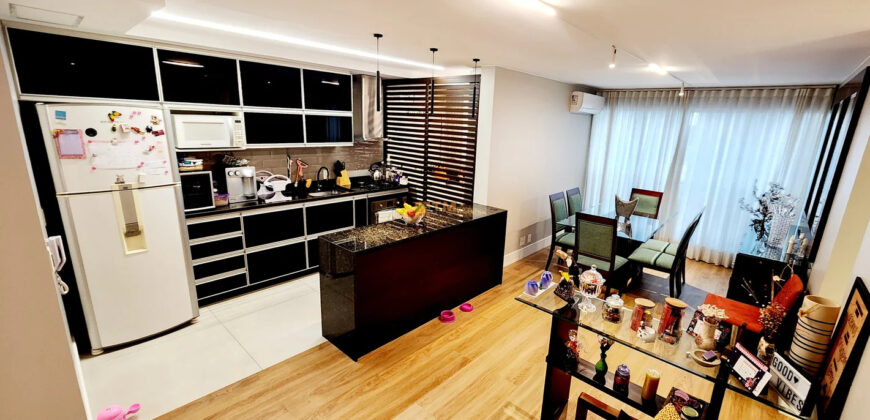 PARA QUEM ALMEJA MORAR EM UM APARTAMENTO, BEM LOCALIZADO, COM FINO ACABAMENTO, CONFORTO DE UM LAR! ARMÁRIOS PLANEJADOS, COM VISTA LINDA EM UM CONDOMINIO DE ALTO PADRÃO, SEGURO E BEM LOCALIZADO!
