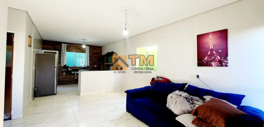 EXCELENTE CASA EM CONDOMINIO FECHADO, COM ACESSO PELO ASFALTO, DE FRENTE AO CRIXAS, , PERTO DE COMERCIO EM GERAL E PROXIMO A PARADA DE ONIBUS, COM 2 QUARTOS, EM SÃO SEBASTIÃO /DF.
