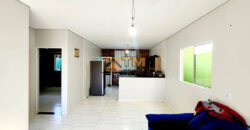 EXCELENTE CASA EM CONDOMINIO FECHADO, COM ACESSO PELO ASFALTO, DE FRENTE AO CRIXAS, , PERTO DE COMERCIO EM GERAL E PROXIMO A PARADA DE ONIBUS, COM 2 QUARTOS, EM SÃO SEBASTIÃO /DF.
