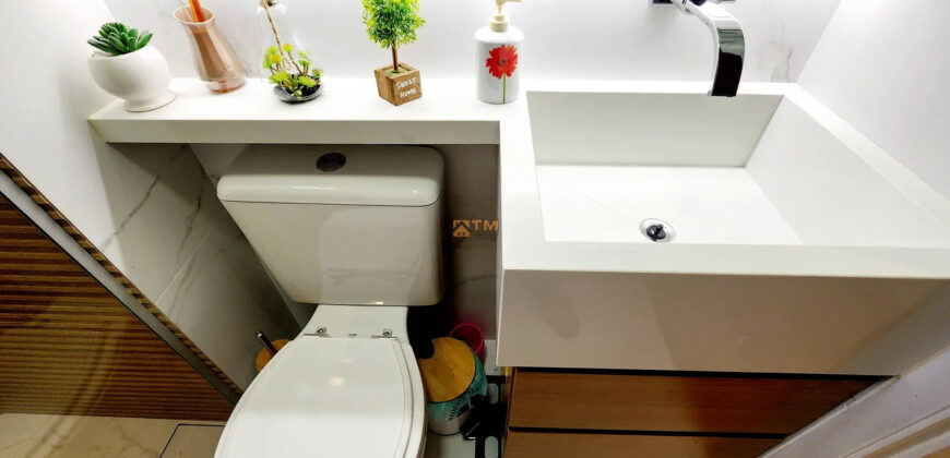 PARA QUEM ALMEJA MORAR EM UM APARTAMENTO, BEM LOCALIZADO, COM FINO ACABAMENTO, CONFORTO DE UM LAR! ARMÁRIOS PLANEJADOS, COM VISTA LINDA EM UM CONDOMINIO DE ALTO PADRÃO, SEGURO E BEM LOCALIZADO!
