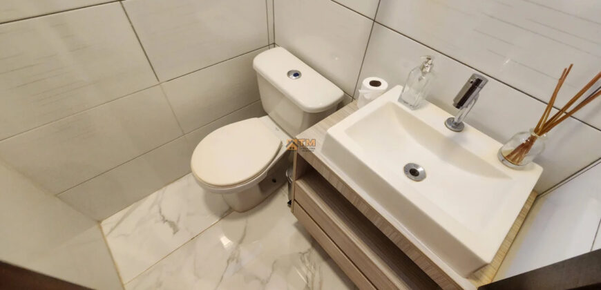 MARAVILHOSA CASA COM 3 SUITES, COM ARMÁRIOS, TODA NA LAJE, PERTO DE COMERCIO E PROXIMO A PARADA DE ONIBUS, PERTO DO MERCA REI ARTUR, BAIRRO MORRO DA CRUZ, EM SÃO SEBASTIÃO /DF.