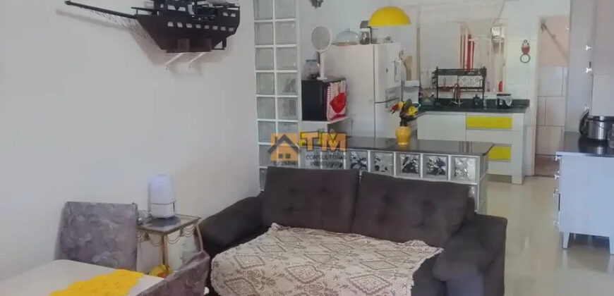 CASA BEM LOCALIZADA, COM 2 QUARTOS, TODA NA LAJE, NO BAIRRO RESIDENCIAL OESTE EM SÃO SEBASTIÃO/DF..