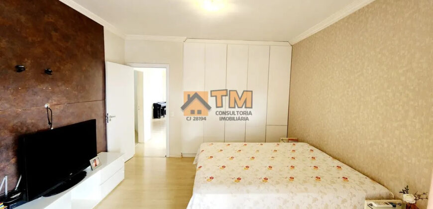 MARAVILHOSO SOBRADO, COM 4 QUARTOS, LINDO JARDIM QUE FAZ INTERAÇÃO COM A CASA, LOTE VAZADO DE UMA RUA PARA OUTRA, CONDOMINIO QUINTAS DO SOL, NO JARDIM BOTANICO DE BRASILIA!