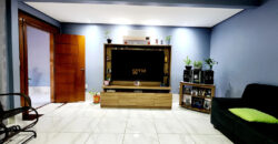 EXCELENTE CASA COM 4 QUARTOS, TODA NA LAJE, COM ESCRITURA, PERTO DE COMERCIO EM GERAL E PROXIMO A PARADA DE ONIBUS, NA QUADRA 101, DO BAIRRO RESIDENCIAL OESTE, EM SÃO SEBASTIÃO /DF.