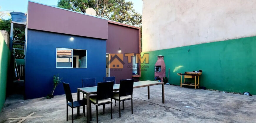 EXCELENTE CASA EM CONDOMINIO FECHADO, COM ACESSO PELO ASFALTO, DE FRENTE AO CRIXAS, , PERTO DE COMERCIO EM GERAL E PROXIMO A PARADA DE ONIBUS, COM 2 QUARTOS, EM SÃO SEBASTIÃO /DF.