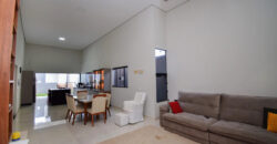 Maravilhosa Casa Alto Padrão, Moderna, Fino Acabamento, com 3 Quartos, Suíte, Armários planejados, no Condomínio Vista Itaipu, no Jardim Botânico Brasília /DF.