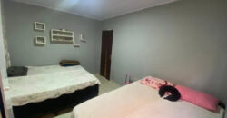 Excelente Casa, com 2 Qtos, localizada no Bairro Morro da Cruz, em São Sebastião/DF.