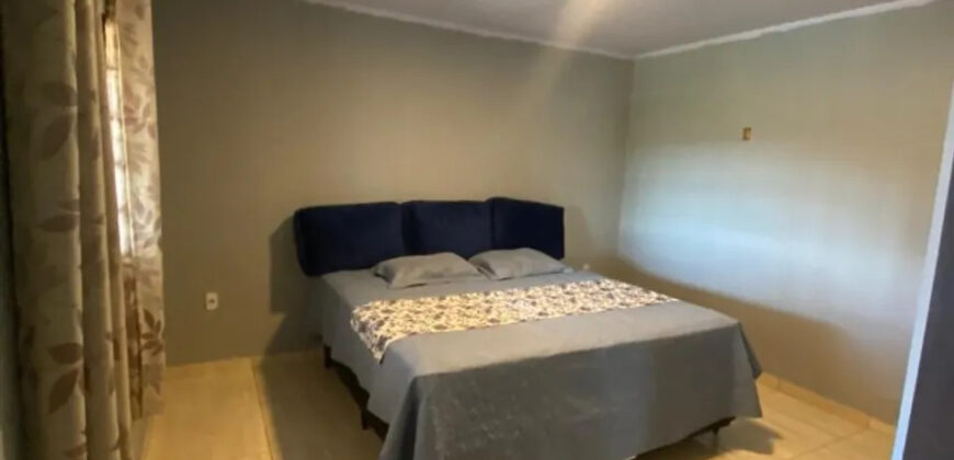 Excelente Casa, com 2 Qtos, localizada no Bairro Morro da Cruz, em São Sebastião/DF.