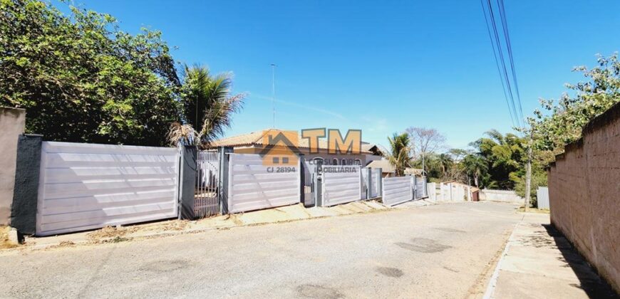 CASA COM 5 QUARTOS, SUITES, ARMARIOS PLANEJADOS, LOTÃO 1700 METROS, CONDOMINIO MANSÕES BRAUNA, JARDIM BOTANICO DE BRASILIA.