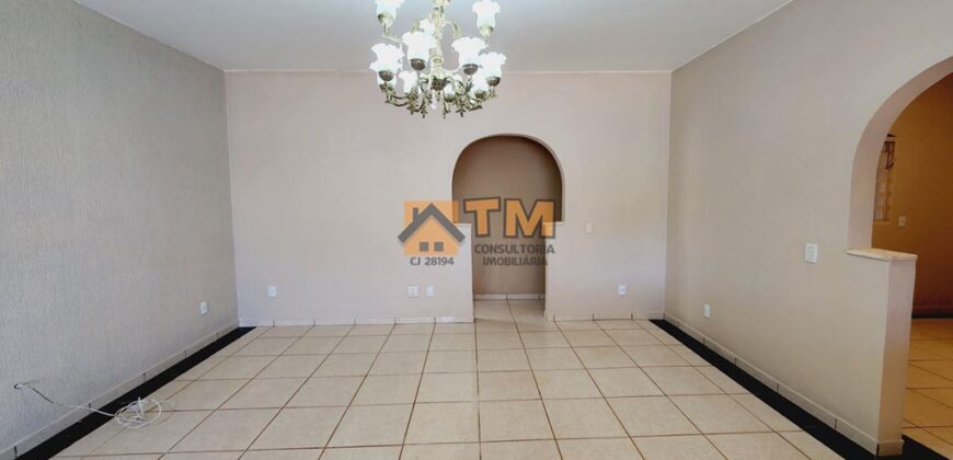 CASA COM 5 QUARTOS, SUITES, ARMARIOS PLANEJADOS, LOTÃO 1700 METROS, CONDOMINIO MANSÕES BRAUNA, JARDIM BOTANICO DE BRASILIA.