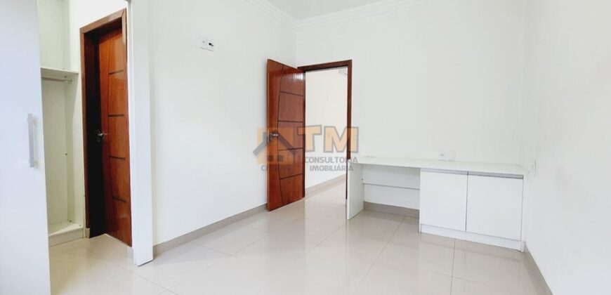 EXCELENTE CASA COM 2 QUARTOS, SUITE, ARMÁRIOS PLANEJADOS, NA LAJE, MAIS UMA KIT NOS FUNDOS, NO CONDOMINIO MANSÕES BRAUNA, PERTO DA ÁREA DE LAZER, NO JARDIM BOTANICO DE BRASILIA/DF