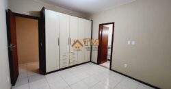 CASA COM 5 QUARTOS, SUITES, ARMARIOS PLANEJADOS, LOTÃO 1700 METROS, CONDOMINIO MANSÕES BRAUNA, JARDIM BOTANICO DE BRASILIA.