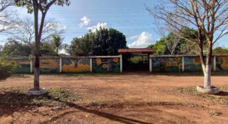 MARAVILHOSA CHÁCARA EM SÃO SEBASTIÃO DF. SÃO DUAS CASAS EM UM TERRENO DE 5.000 METROS QUADRADOS.