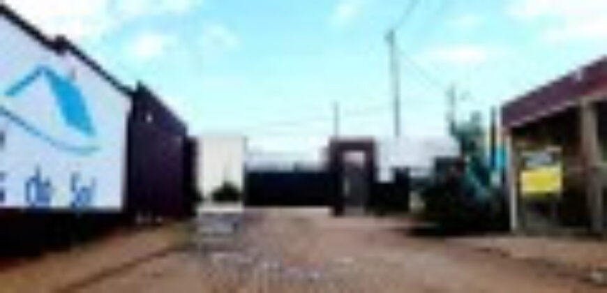 LOTE PLANO COM 200 METROS