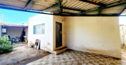 EXCELENTE CASA COM 3 QUARTOS, SUITE, NA LAJE, ESQUINA NA RUA DO MERCADO UNIÃO, EM SÃO SEBASTIÃO/DF.