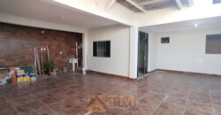 CASA DE ESQUINA NA QUADRA 301 DO BAIRRO RESIDENCIAL OESTE EM SÃO SEBASTIÃO DF.