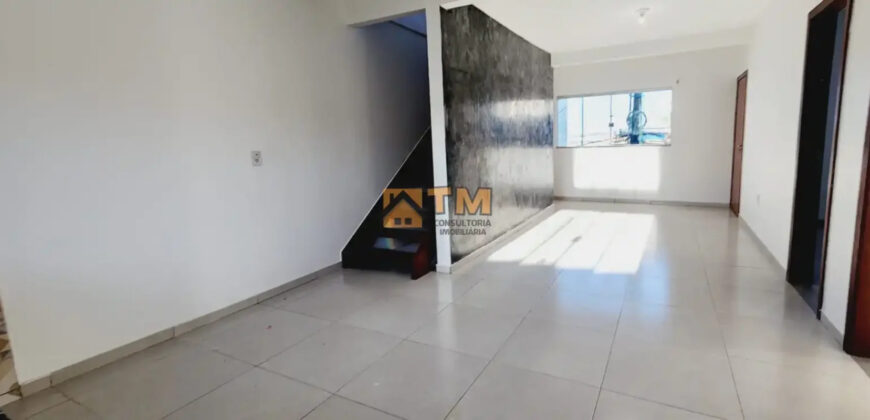 INVESTIR OU MORAR, APARTAMENTO COM 4 SUITES, MAIS UMA CASA DE 2 QUARTOS, BEM LOCALIZADO, COM FINO ACABAMENTO, CONFORTO DE UM LAR! ARMÁRIOS PLANEJADOS, BEM NO INICIO DA CIDADE, NO BAIRRO RESIDENCIAL OESTE, EM SÃO SEBASTIÃO/DF.