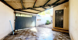 EXCELENTE CASA COM 3 QUARTOS, SUITE, NA LAJE, ESQUINA NA RUA DO MERCADO UNIÃO, EM SÃO SEBASTIÃO/DF.