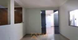 CASA DE ESQUINA NA QUADRA 301 DO BAIRRO RESIDENCIAL OESTE EM SÃO SEBASTIÃO DF.