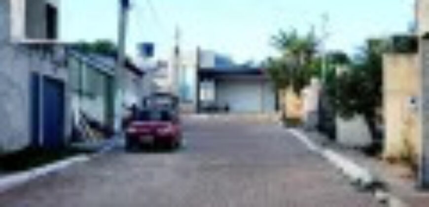 LOTE PLANO COM 200 METROS