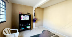 EXCELENTE CASA COM 3 QUARTOS, SUITE, NA LAJE, ESQUINA NA RUA DO MERCADO UNIÃO, EM SÃO SEBASTIÃO/DF.