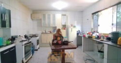 CASA BEM LOCALIZADA NA QUADRA 201 DO BAIRRO RESIDENCIAL OESTE, ATRAS DO BOMBEIRO E PATALHÃO DA POLICIA, EM SÃO SEBASTIÃO DF.