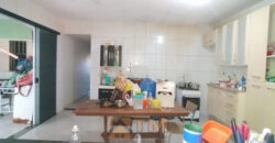 CASA BEM LOCALIZADA NA QUADRA 201 DO BAIRRO RESIDENCIAL OESTE, ATRAS DO BOMBEIRO E PATALHÃO DA POLICIA, EM SÃO SEBASTIÃO DF.