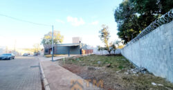 EXCELENTE LOTE COM 300 METROS, DE CANTO, PERTO DA PORTARIA