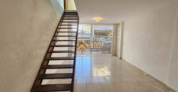 INVESTIR OU MORAR, APARTAMENTO COM 4 SUITES, MAIS UMA CASA DE 2 QUARTOS, BEM LOCALIZADO, COM FINO ACABAMENTO, CONFORTO DE UM LAR! ARMÁRIOS PLANEJADOS, BEM NO INICIO DA CIDADE, NO BAIRRO RESIDENCIAL OESTE, EM SÃO SEBASTIÃO/DF.