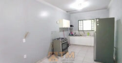 EXCELENTE CASA COM 3 QUARTOS, TODA NA LAJE, NO BAIRRO BOSQUE EM SÃO SEBASTIÃO DF.