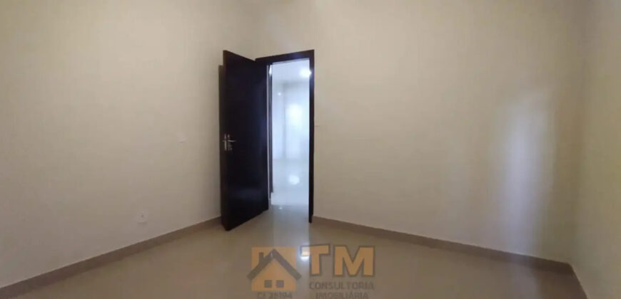 CASA DE ESQUINA NA QUADRA 301 DO BAIRRO RESIDENCIAL OESTE EM SÃO SEBASTIÃO DF.