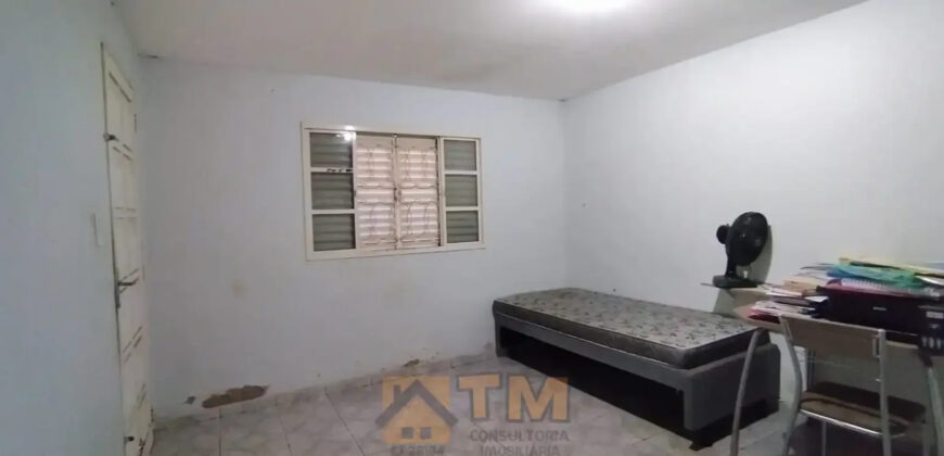 CASA BEM LOCALIZADA NA QUADRA 201 DO BAIRRO RESIDENCIAL OESTE, ATRAS DO BOMBEIRO E PATALHÃO DA POLICIA, EM SÃO SEBASTIÃO DF.