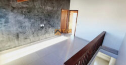 INVESTIR OU MORAR, APARTAMENTO COM 4 SUITES, MAIS UMA CASA DE 2 QUARTOS, BEM LOCALIZADO, COM FINO ACABAMENTO, CONFORTO DE UM LAR! ARMÁRIOS PLANEJADOS, BEM NO INICIO DA CIDADE, NO BAIRRO RESIDENCIAL OESTE, EM SÃO SEBASTIÃO/DF.