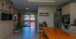 MARAVILHOSO SOBRADO COM 3 QUARTOS, NO CONDOMINIO QUINTAS DOS IPES, COM PISCINA, FINO ACABAMENTO, NO JARDIM BOTANICO DE BRASILIA!