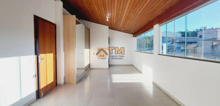 INVESTIR OU MORAR, APARTAMENTO COM 4 SUITES, MAIS UMA CASA DE 2 QUARTOS, BEM LOCALIZADO, COM FINO ACABAMENTO, CONFORTO DE UM LAR! ARMÁRIOS PLANEJADOS, BEM NO INICIO DA CIDADE, NO BAIRRO RESIDENCIAL OESTE, EM SÃO SEBASTIÃO/DF.