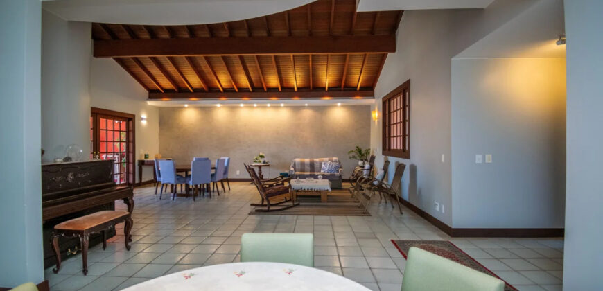 OPORTUNIDADE DE MORAR EM UNS DOS MELHORES CONDOMINIOS DO JARDIM BOTANICO, BEM LOCALIZADO, COM INFRAESTRUTURA E LAZER DE QUALIDADE!