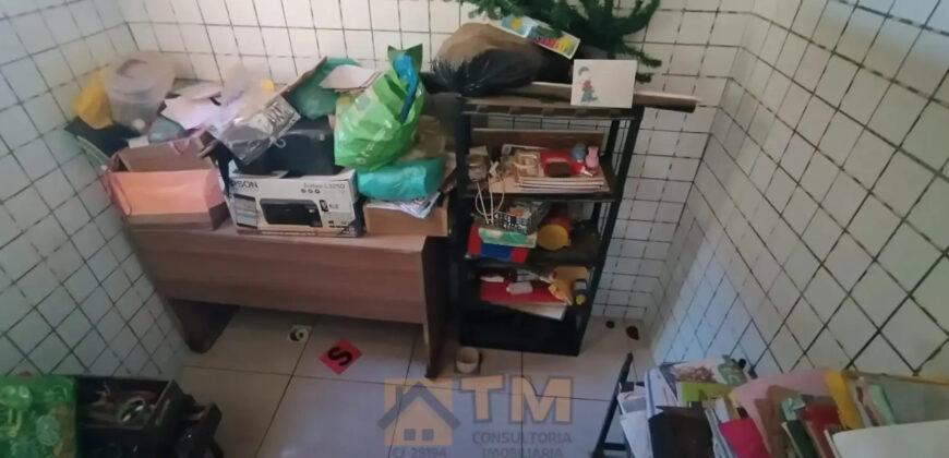 CASA BEM LOCALIZADA NA QUADRA 201 DO BAIRRO RESIDENCIAL OESTE, ATRAS DO BOMBEIRO E PATALHÃO DA POLICIA, EM SÃO SEBASTIÃO DF.