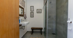 MARAVILHOSO SOBRADO COM 3 QUARTOS, NO CONDOMINIO QUINTAS DOS IPES, COM PISCINA, FINO ACABAMENTO, NO JARDIM BOTANICO DE BRASILIA!