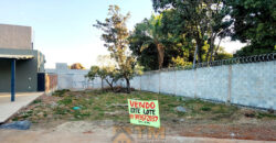 EXCELENTE LOTE COM 300 METROS, DE CANTO, PERTO DA PORTARIA