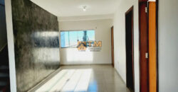 INVESTIR OU MORAR, APARTAMENTO COM 4 SUITES, MAIS UMA CASA DE 2 QUARTOS, BEM LOCALIZADO, COM FINO ACABAMENTO, CONFORTO DE UM LAR! ARMÁRIOS PLANEJADOS, BEM NO INICIO DA CIDADE, NO BAIRRO RESIDENCIAL OESTE, EM SÃO SEBASTIÃO/DF.