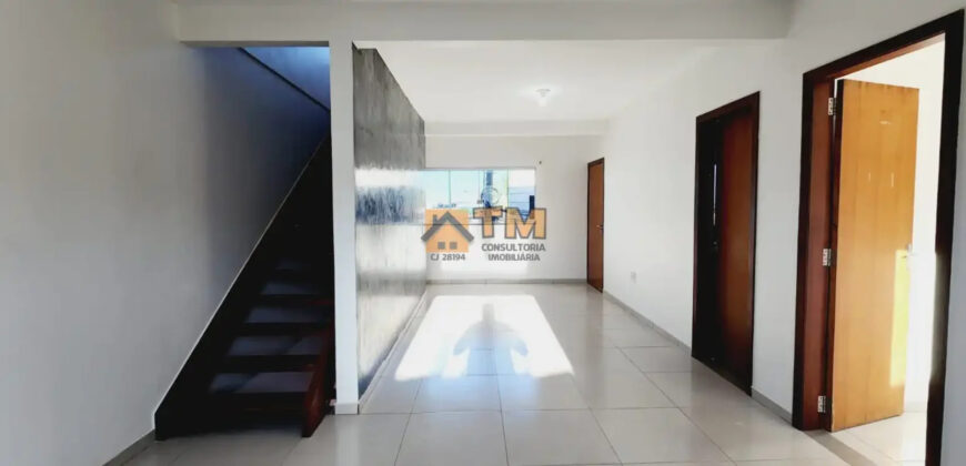 INVESTIR OU MORAR, APARTAMENTO COM 4 SUITES, MAIS UMA CASA DE 2 QUARTOS, BEM LOCALIZADO, COM FINO ACABAMENTO, CONFORTO DE UM LAR! ARMÁRIOS PLANEJADOS, BEM NO INICIO DA CIDADE, NO BAIRRO RESIDENCIAL OESTE, EM SÃO SEBASTIÃO/DF.