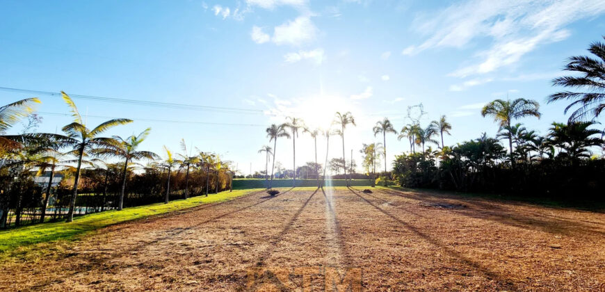 Maravilhosa Chácara com piscina, churrasqueira, uma Linda Vista, projeto de Jardinagem, no Bairro Capão Cumprido em São Sebastião/DF.