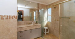 OPORTUNIDADE DE MORAR EM UNS DOS MELHORES CONDOMINIOS DO JARDIM BOTANICO, BEM LOCALIZADO, COM INFRAESTRUTURA E LAZER DE QUALIDADE!