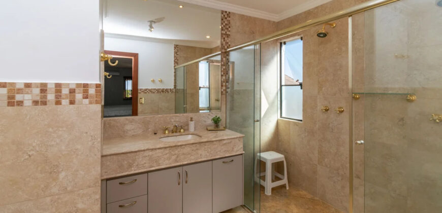 OPORTUNIDADE DE MORAR EM UNS DOS MELHORES CONDOMINIOS DO JARDIM BOTANICO, BEM LOCALIZADO, COM INFRAESTRUTURA E LAZER DE QUALIDADE!