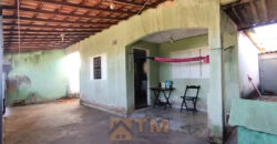 CASA BEM LOCALIZADA NA QUADRA 201 DO BAIRRO RESIDENCIAL OESTE, ATRAS DO BOMBEIRO E PATALHÃO DA POLICIA, EM SÃO SEBASTIÃO DF.