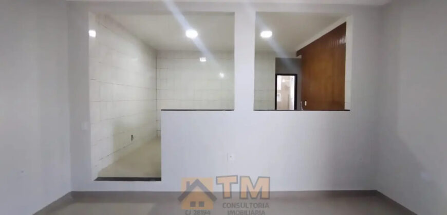 CASA DE ESQUINA NA QUADRA 301 DO BAIRRO RESIDENCIAL OESTE EM SÃO SEBASTIÃO DF.