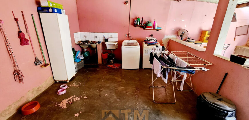 EXCELENTE CASA COM 3 QUARTOS, SUITE, TODA NA LAJE, NO BAIRRO CENTRO EM SÃO SEBASTIÃO/DF. – ACEITA CASA DE MENOR