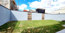 Excelente Casa Alto Padrão, Nova, Moderna, com Fino Acabamento, com 3 Quartos, Condomínio Estância Jardim Europa, no Jardim Botânico Brasília /DF. Aceita imóvel de menor valor