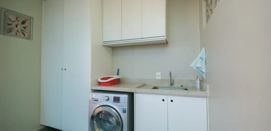 MARAVILHOSO SOBRADO COM 3 QUARTOS, NO CONDOMINIO QUINTAS DOS IPES, COM PISCINA, FINO ACABAMENTO, NO JARDIM BOTANICO DE BRASILIA!