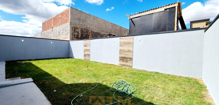 Excelente Casa Alto Padrão, Nova, Moderna, com Fino Acabamento, com 3 Quartos, Condomínio Estância Jardim Europa, no Jardim Botânico Brasília /DF. Aceita imóvel de menor valor